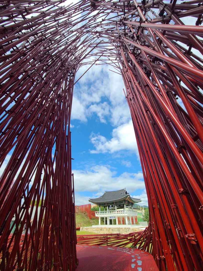 젊은달 와이파크