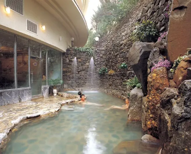 국내 온천여행 추천 10곳_6