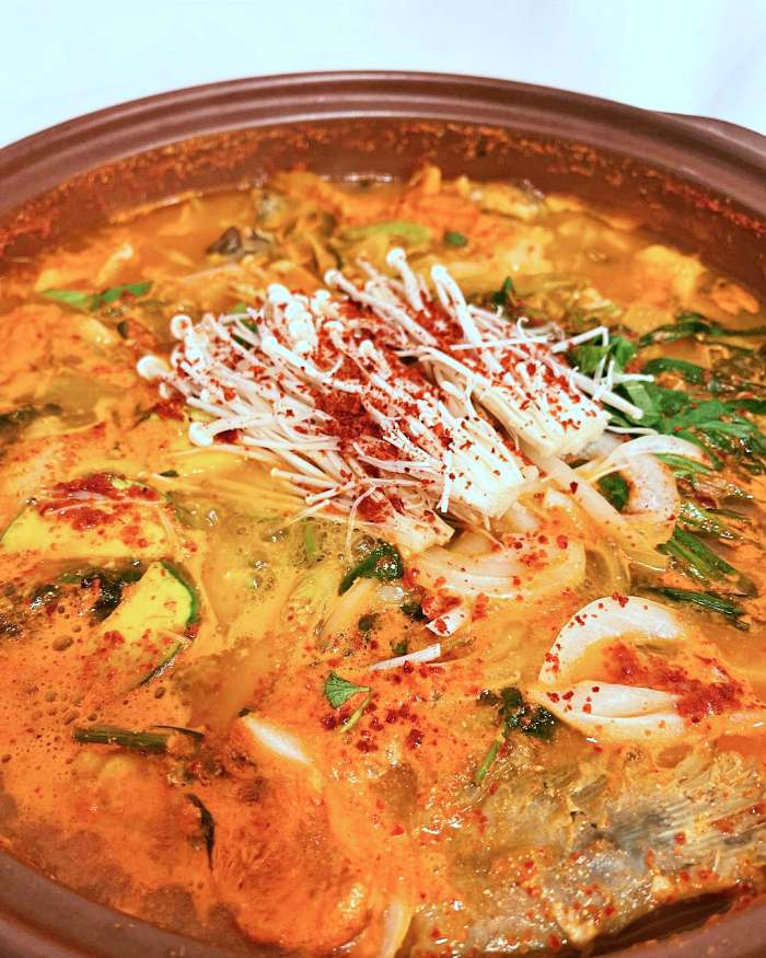 생생 정보마당 포천 이동 송어회 민물매운탕 맛집