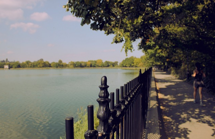 SNS 감성 여행지 vs 진짜 가볼 만한 여행지 비교