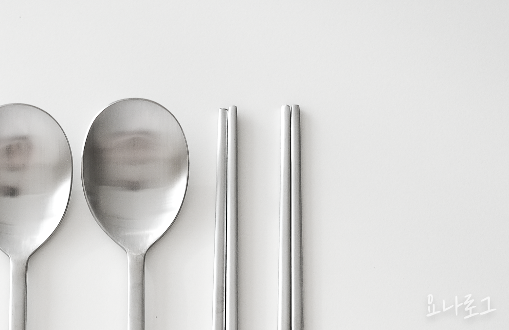 무인양품 무인양품젓가락 무인양품숟가락 무인양품주방용품 무인양품추천 무인양품추천템 내돈내산 무지 MUJI 무지주방용품 무지추천템 미니멀리스트 커트러리추천 無印良品