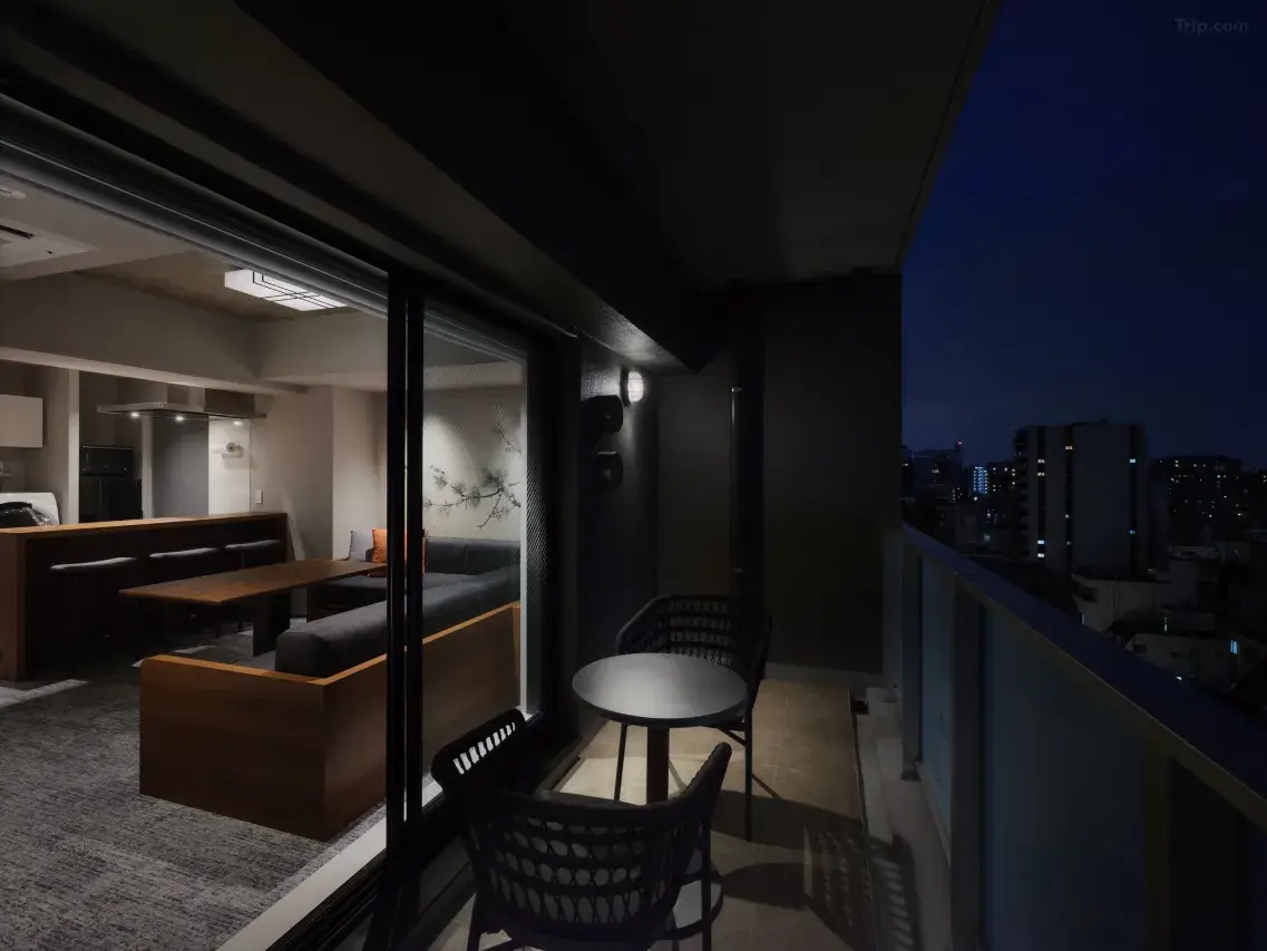 먼데이 아파트 프리미엄 아사쿠사(2)