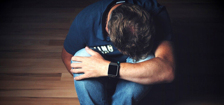 기력이-없는-남자-사진