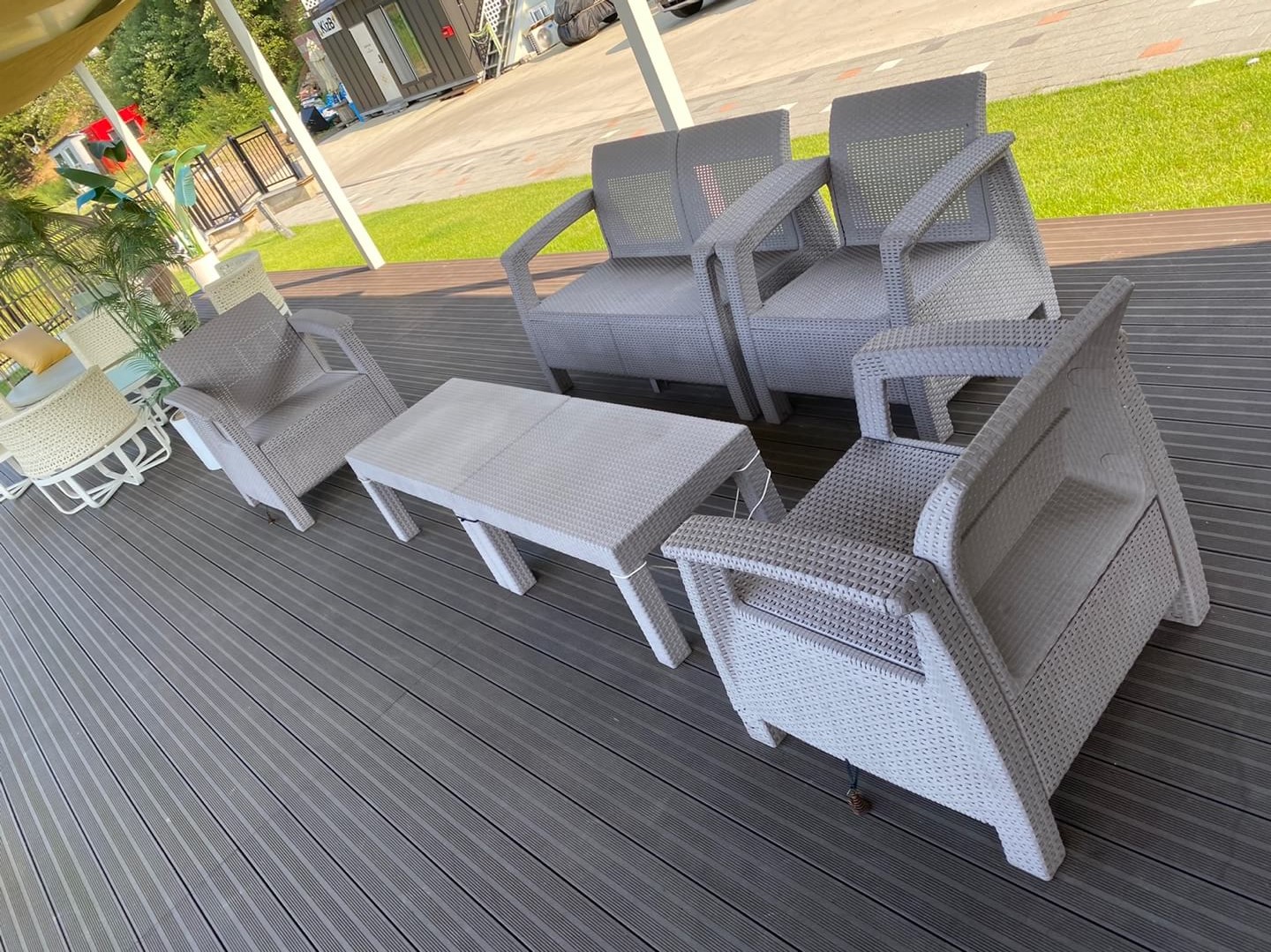 키즈비-풀빌라-야외-시설-이미지