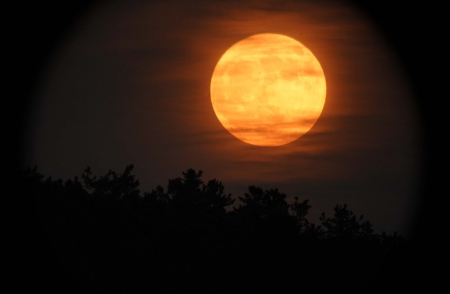 추석 한가위 보름달 슈퍼문 관측 시간 블루문 토성 목성