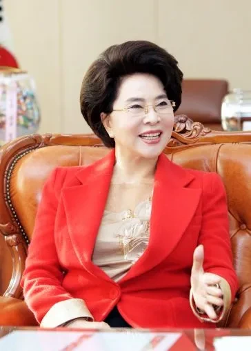 이길여 총장 동창회 사진