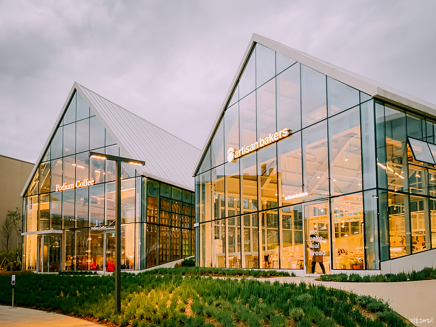 의왕 롯데몰 광장 카페 및 음식점