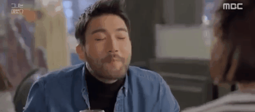 그녀는 예뻤다 彼女はキレイだった gif