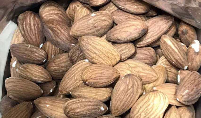 트레이더스 구운 아몬드 실물 사진입니다.