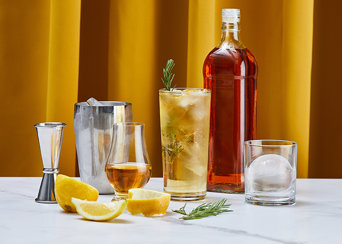 설날 선물 세트 - 고급 주류 또는 차