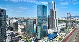 강남의 중심에서 역사를 쓰다: 그랜드 인터컨티넨탈 서울 파르나스의 변천사