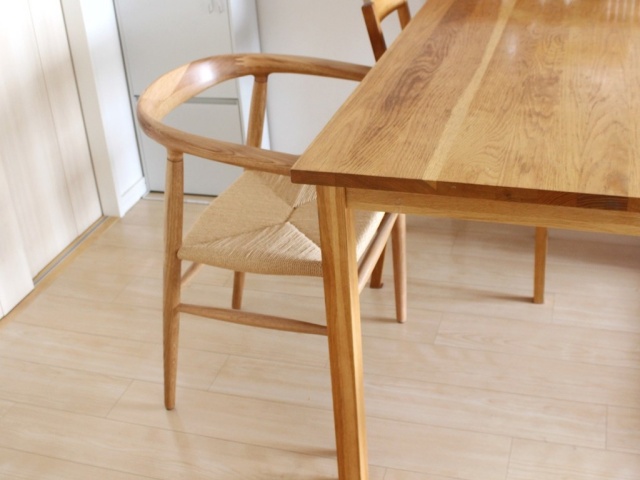 원목 식탁 얼룩제거 냄비자국, 투명매트, 생활꿀팁 팁줌 매일꿀정보