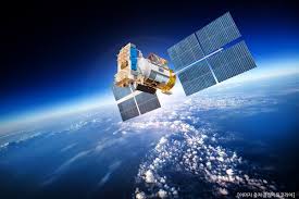 지구 태양광과 우주 태양광의 차이점