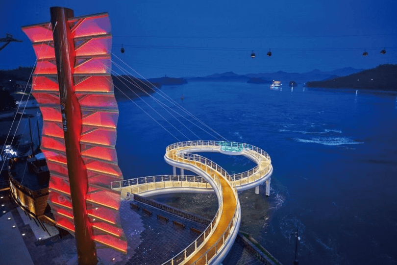 우수영관광지 (명량대첩의 감동을 느낄 수 있는 역사 체험의 장)