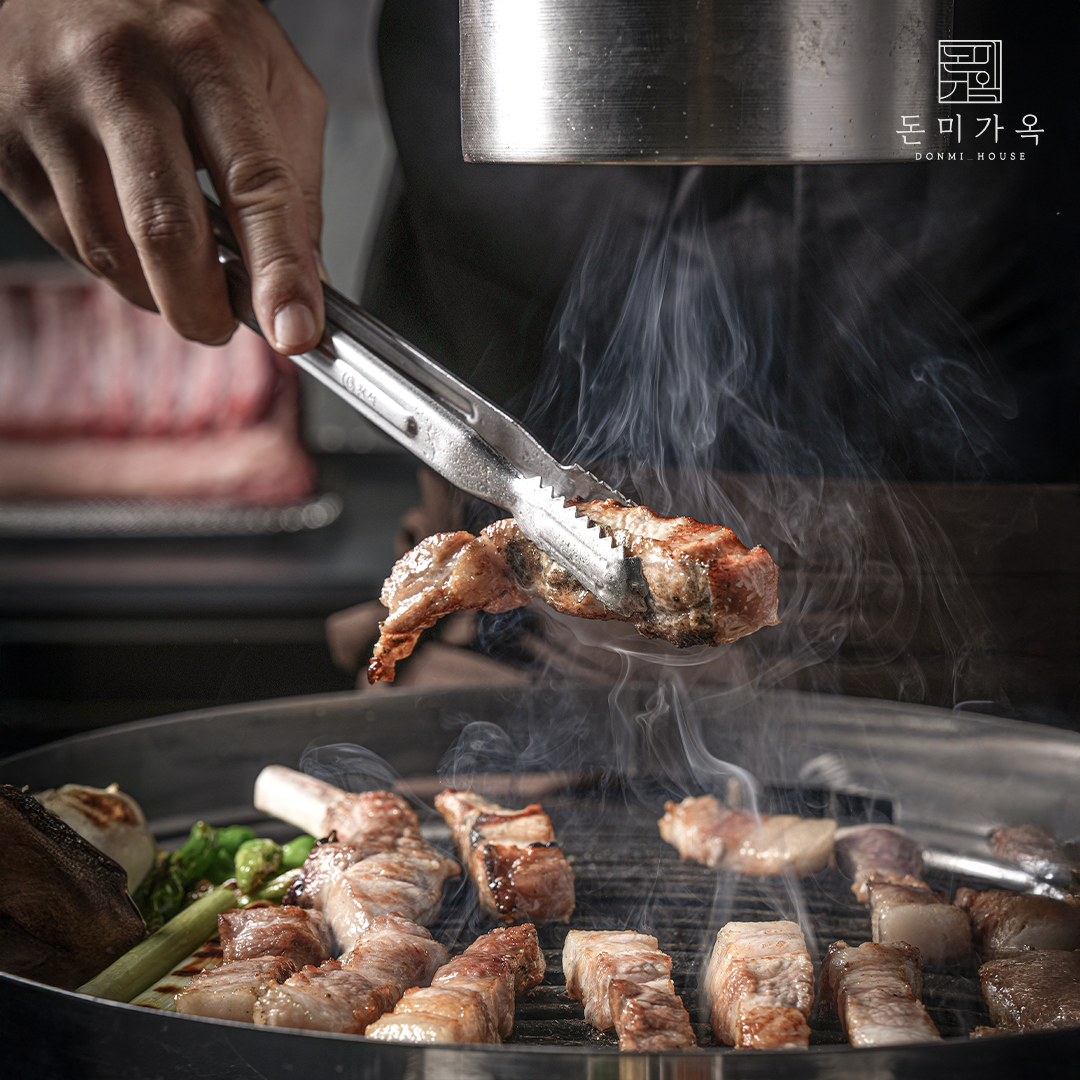 돈미가옥 진해본점