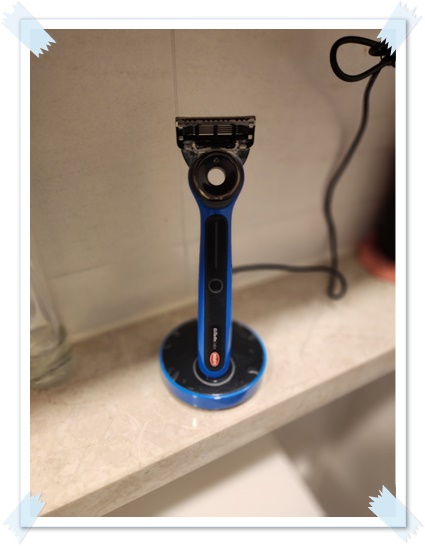 질레트-히티드-면도기-AS-방법