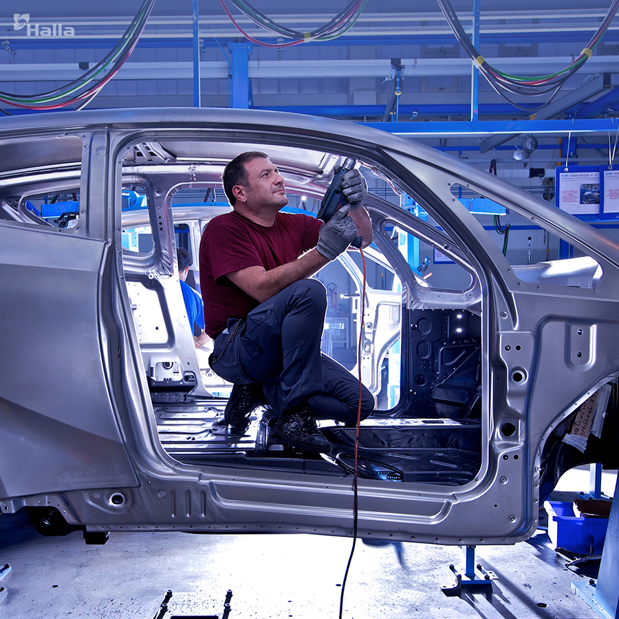 탄소배출 제로에 도전하는 글로벌 전기차 공장