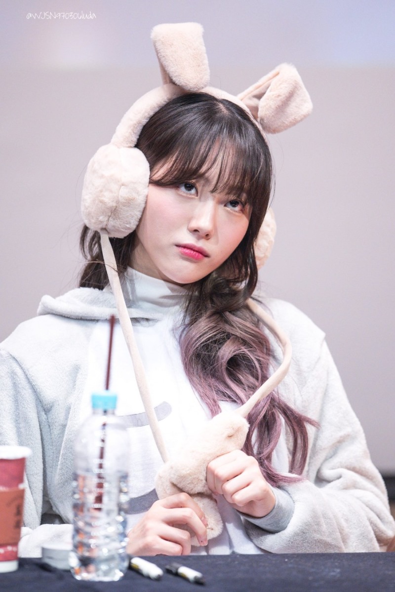 우주소녀 루다 사진