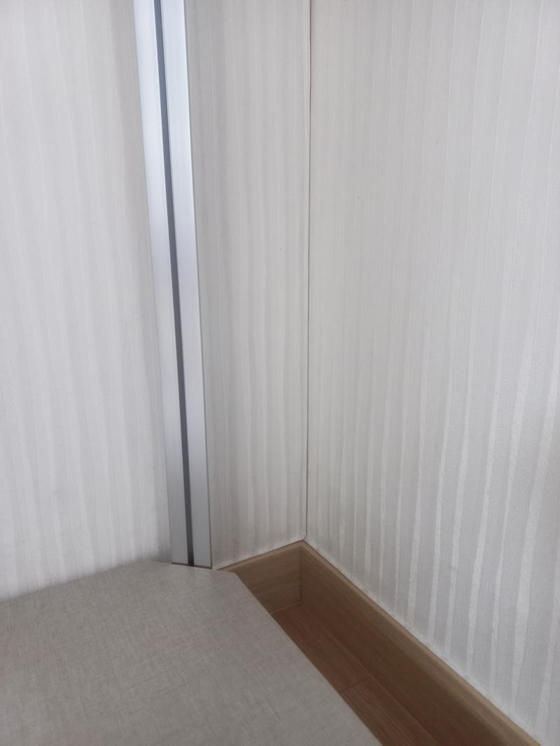 실내 벽지 곰팡이 제거 후