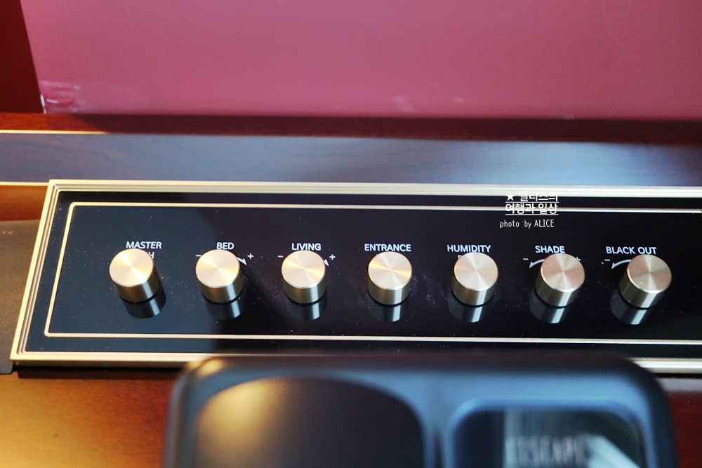 레스케이프 호텔 그랜드 디럭스 아틀리에 룸 후기 프렌치 부티크 호텔 명동