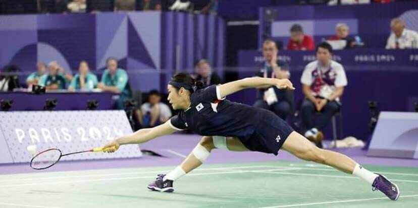 수비하는 안세영