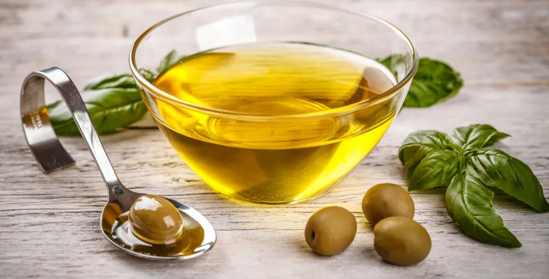 올리브오일과 레몬즙