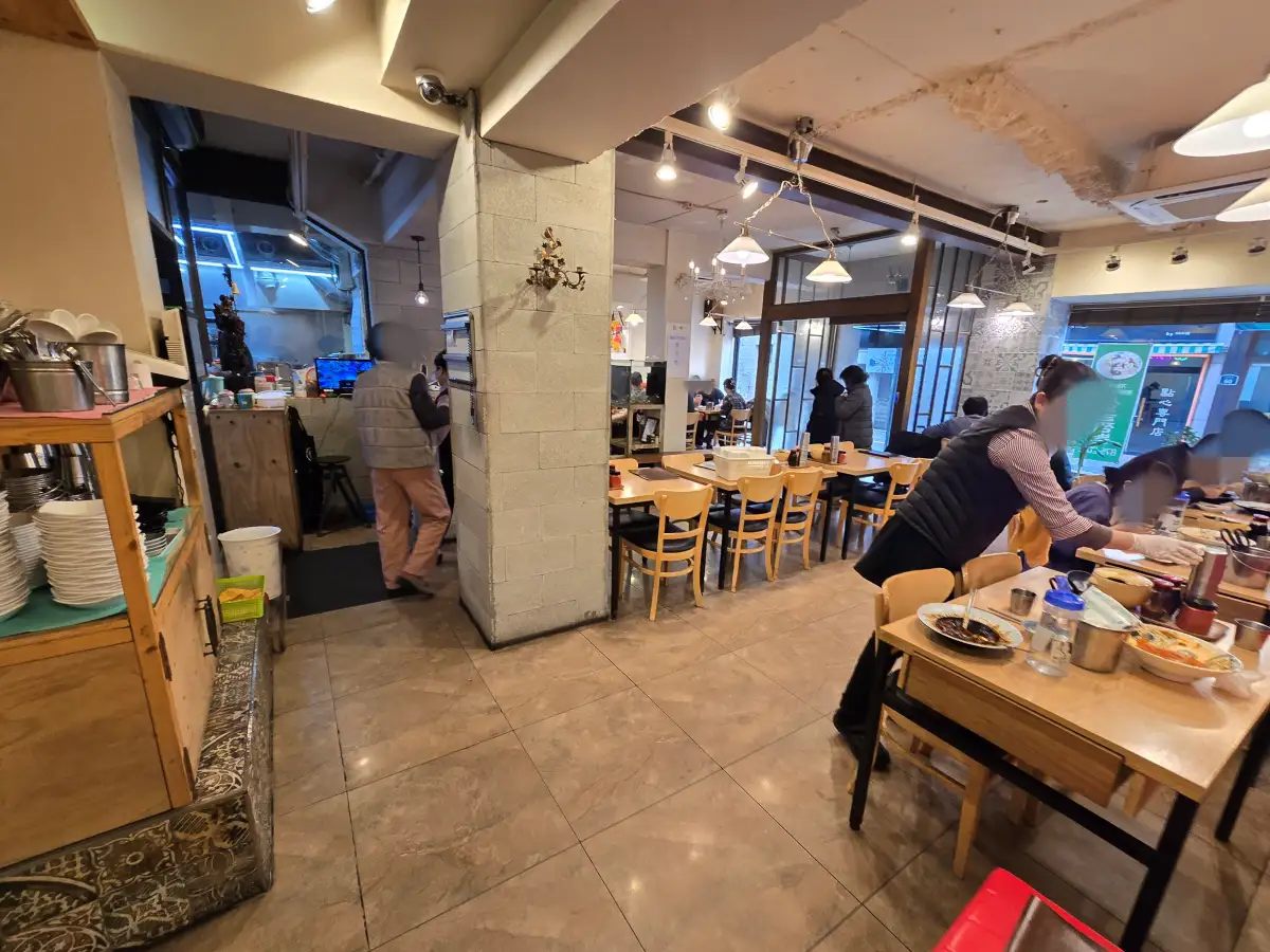 타이펑 내부 인테리어