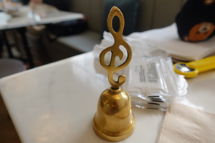 을지다락 도산공원 호출벨