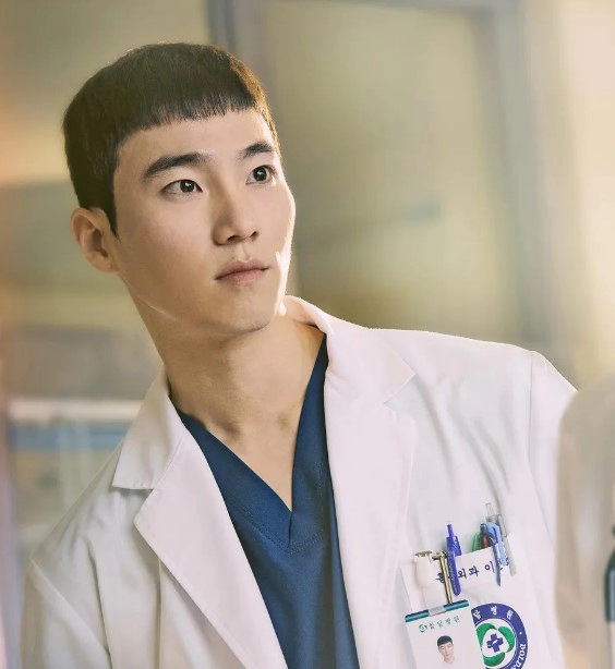 낭만닥터 김사부 3 이선웅 정보