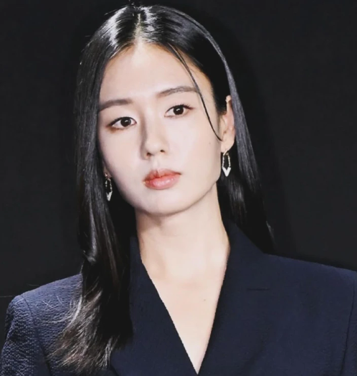배우 안은진