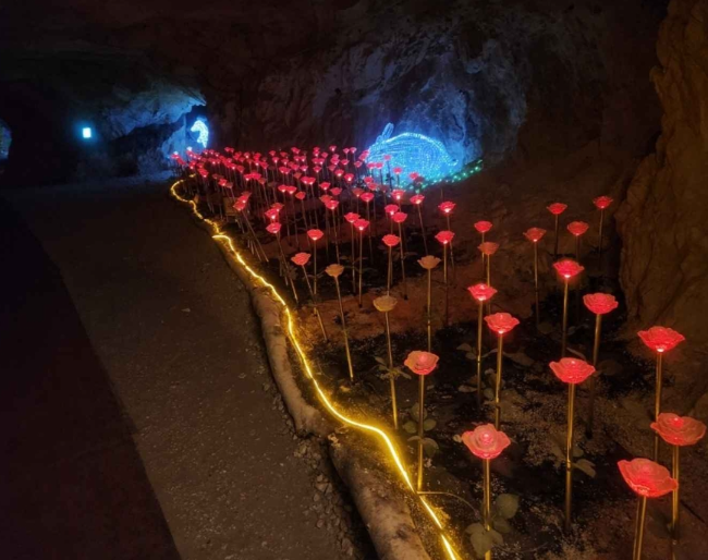 활옥동굴