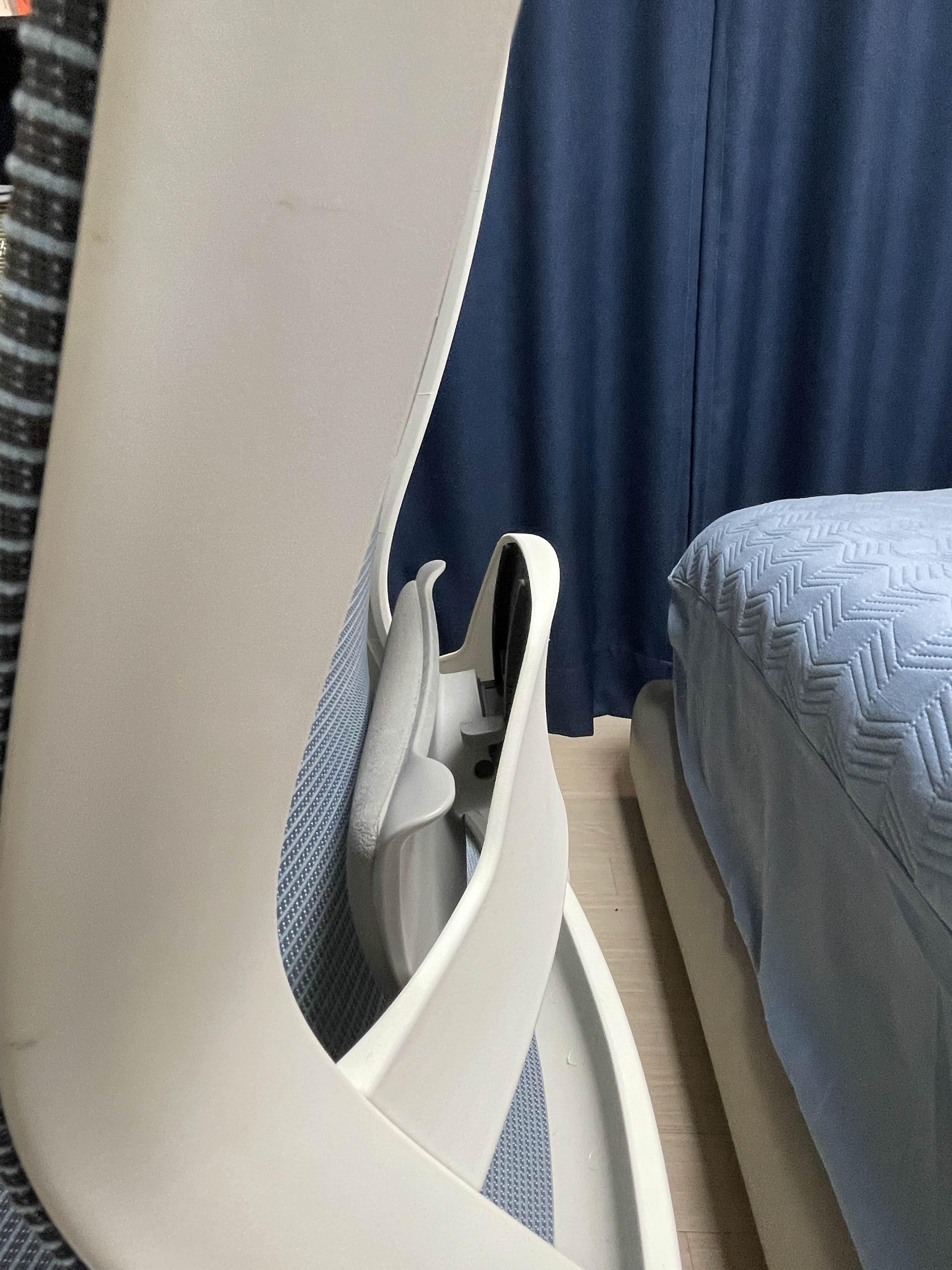 시디즈 T50 air HLDA 요추지지대 조절 장치