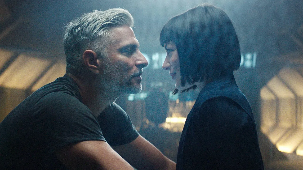 영화<A.I. 라이징>