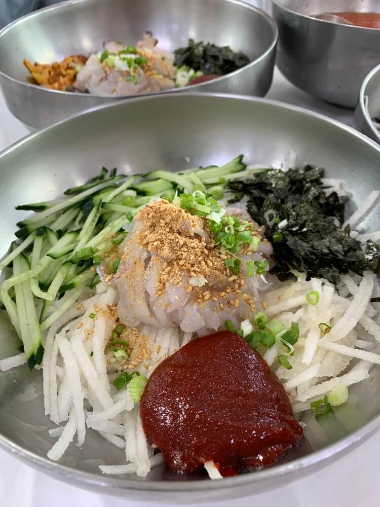 기본 물회