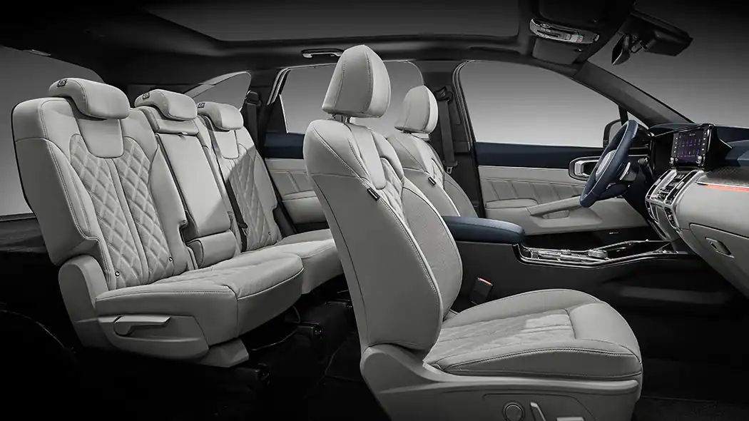 쏘렌토 네이비 그레이 인테리어 5인승 사진 모습 출처 기아차 홈페이지