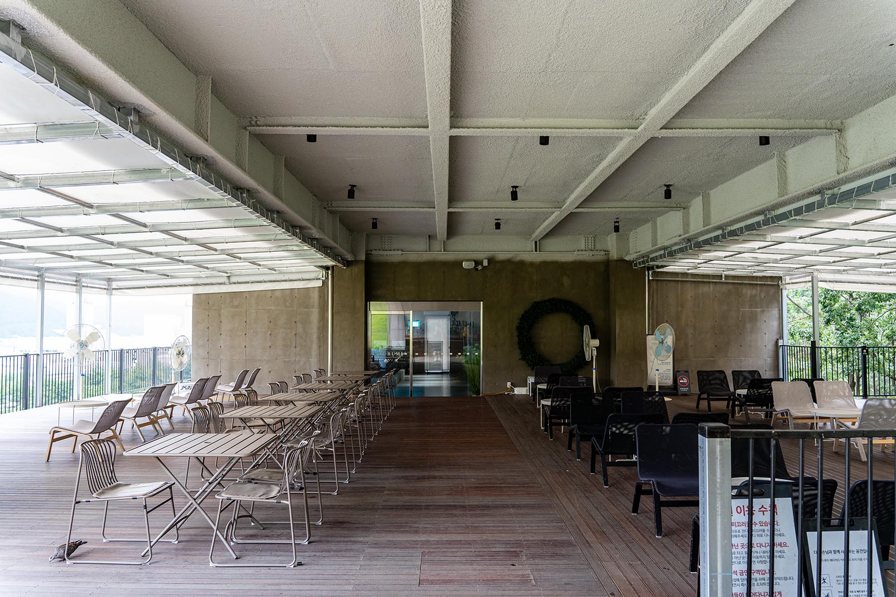 두루미 베이커리 카페 3층