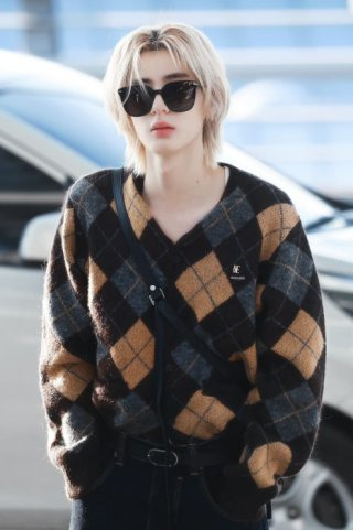 보이넥스트도어 이한 담배 논란