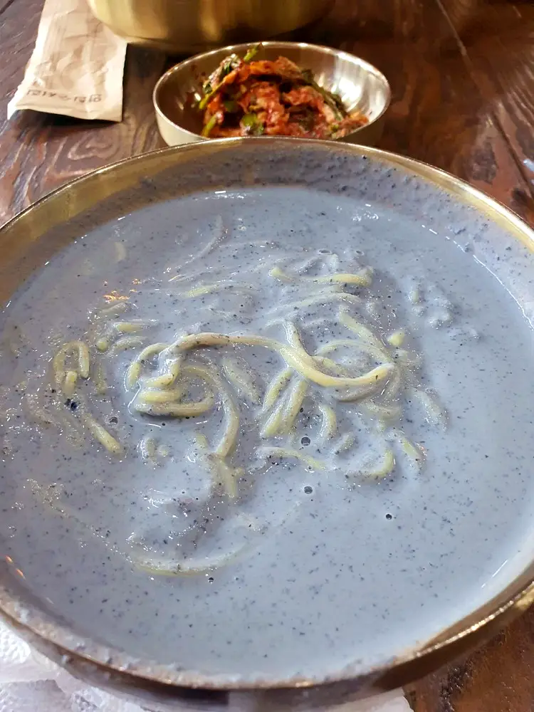 만두 전골, 골방 칼국수, 서리태 콩국수 맛있는 곳 추천