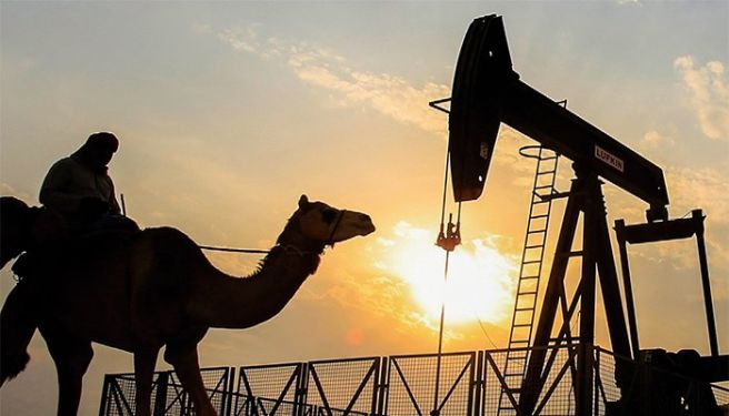 미국 이란산 원유 제재 재개 '이코노믹 퓨리'로 번진 중동 전쟁의 경제적 파장