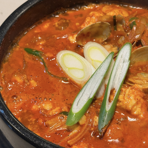 해장으로 완벽한 얼큰한 순두부찌개