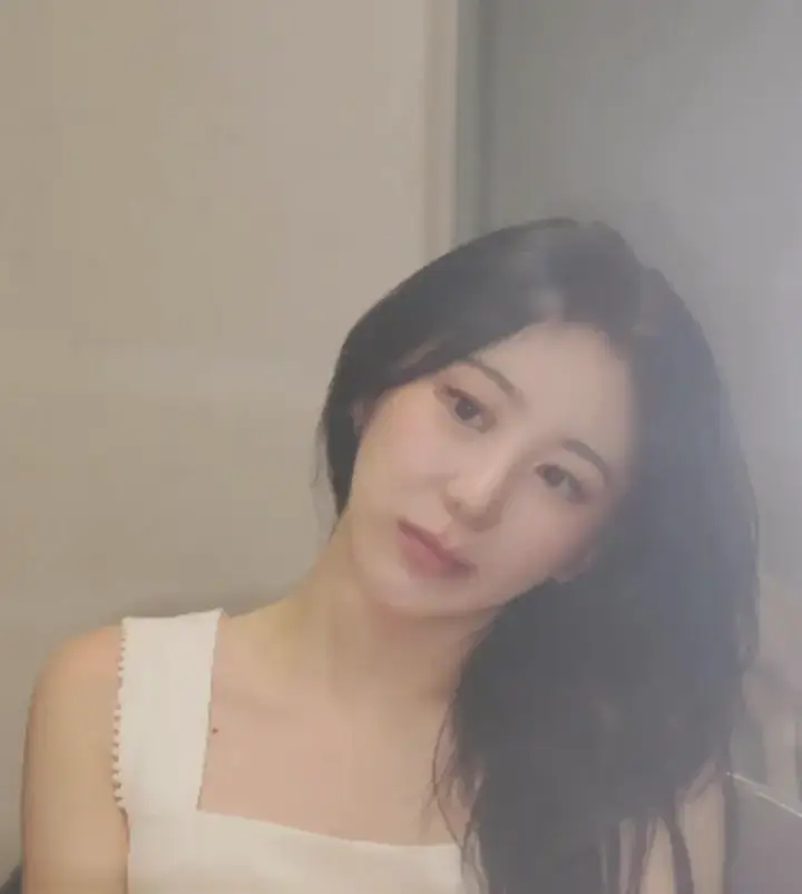 이채연-사진