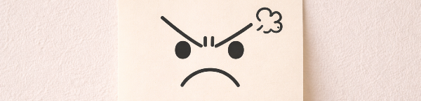 화난 표정 이미지