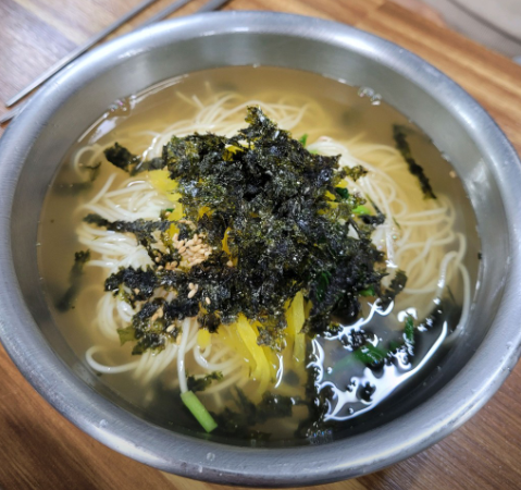 [6시 내고향] 부산 구포시장&amp;#44; 국수&amp;#44; 회도시락&amp;#44; 곰장어구이&amp;#44; 물떡&amp;#44; 멍게&amp;#44; 가래떡어묵 정보