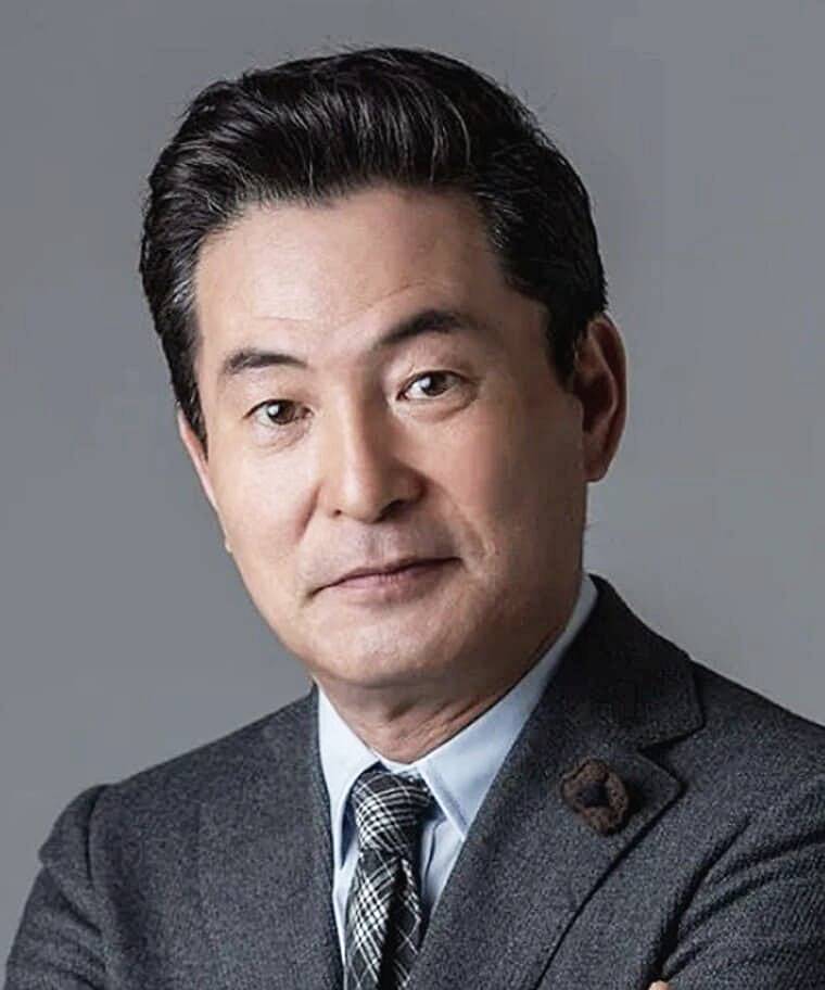 배우-이한위