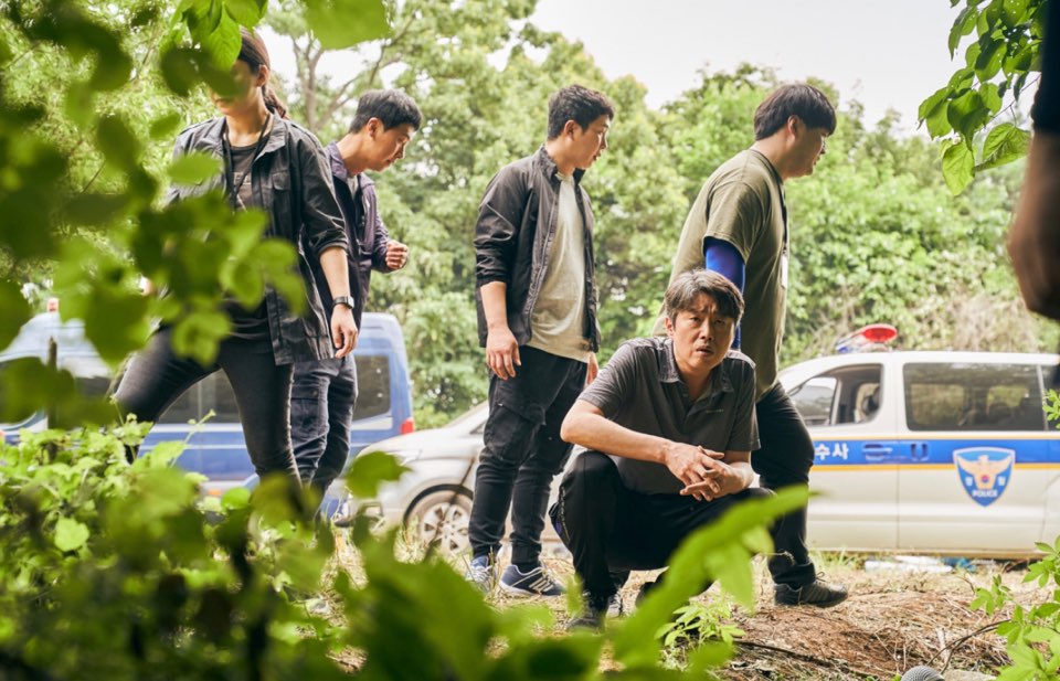 스마트폰을 떨어뜨렸을 뿐인데 결말 해석 원작 출연진 정보