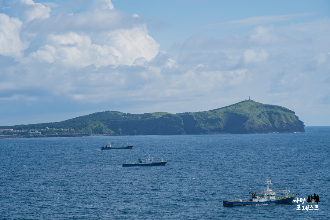 성산일출봉 우뭇개 해안 우도봉