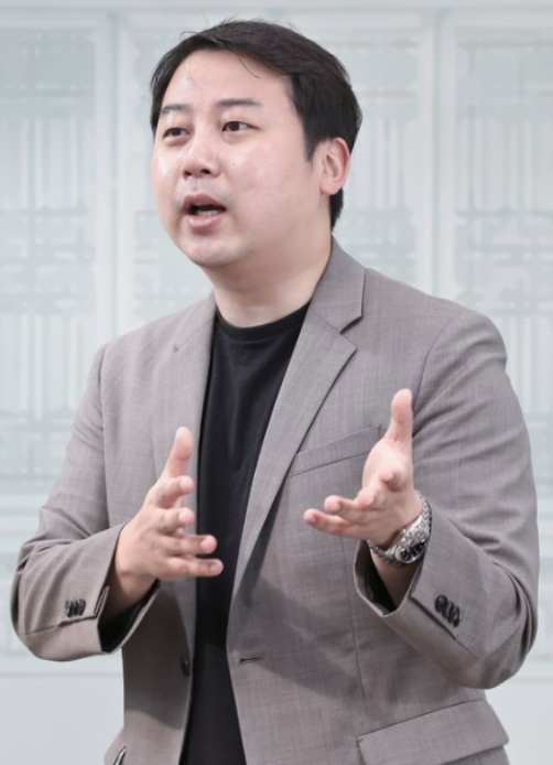 정치인 장예찬