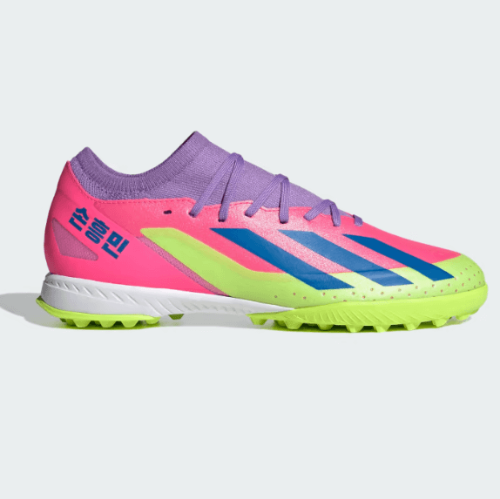 아디다스 홈페이지 손흥민 축구화 사진 이미지입니다.