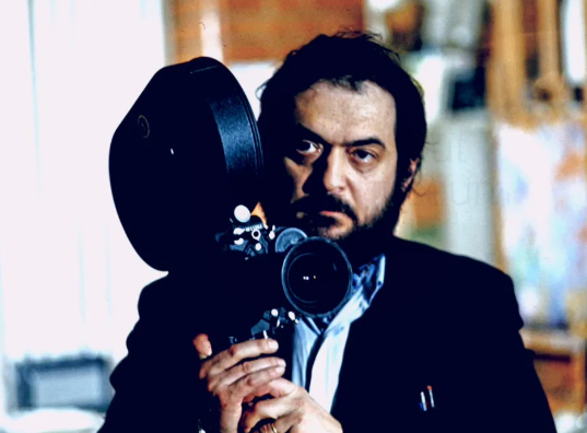 카메라를 들고있는 스탠리큐브릭감독 사진