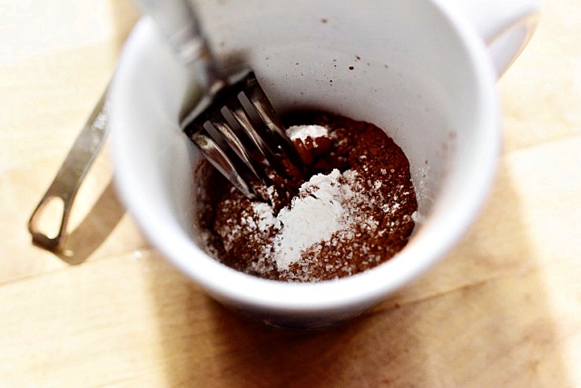 5분완성 노오븐 떠먹는 초콜릿 머그컵 케이크 만들기,팁줌